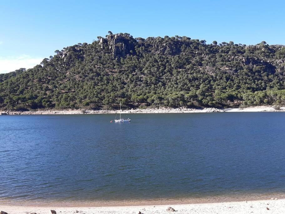 Acogedor Apartamento Con Bellas Vistas Al Embalse San Martín de Valdeiglesias Esterno foto