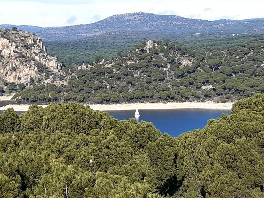 Acogedor Apartamento Con Bellas Vistas Al Embalse San Martín de Valdeiglesias Esterno foto